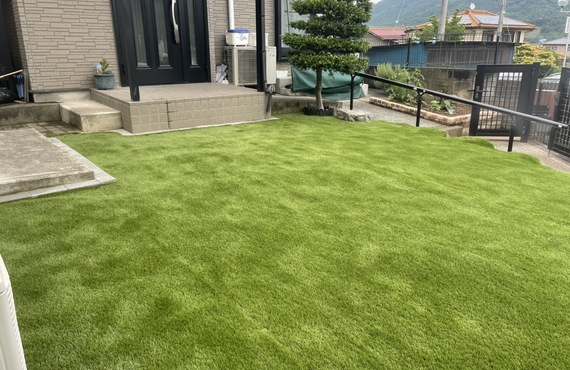 藤岡市で人工芝の施工業者なら芝キング本庄店IMS芝工房‼月々低予算で丁寧に施工致します。